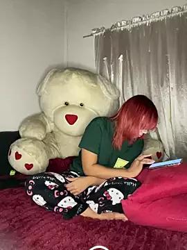 Explore our live girls sluts from our Custom and Multi clubs and checkout exclusive access to highly interactive content, such as shape, hair, titties, pussy type and many more.