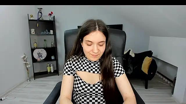 Explore our live girls sluts from our Custom and Multi clubs and checkout exclusive access to highly interactive content, such as shape, hair, titties, pussy type and many more.