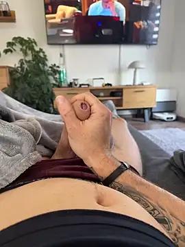 MellidenisGeil from StripChat