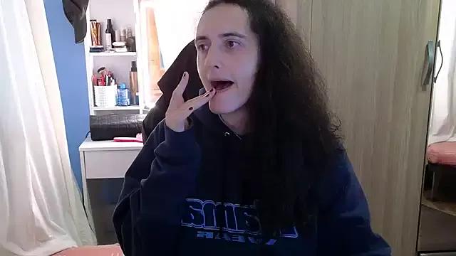 MemiSecrets from StripChat