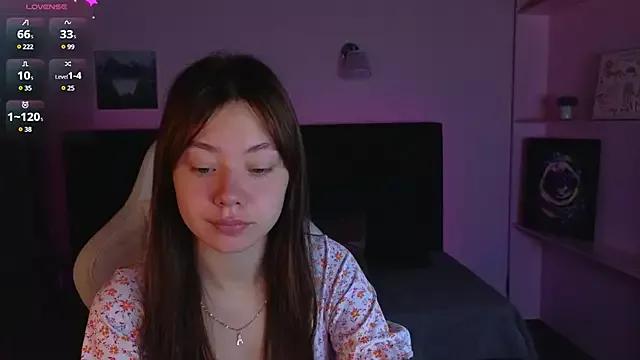 Explore our live girls sluts from our Custom and Multi clubs and checkout exclusive access to highly interactive content, such as shape, hair, titties, pussy type and many more.