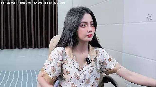 Meozbaby webcams show profile image 