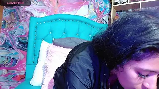 Meraky__ webcams show profile image 