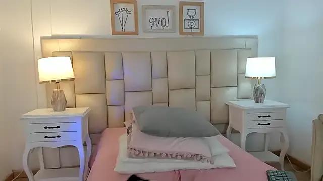Meredit_Lane from StripChat