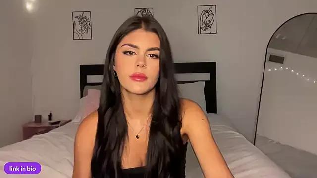 mermaidmonroe from StripChat is Freechat