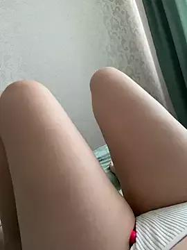 Merseddas from StripChat is Freechat