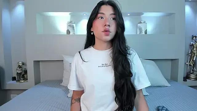 MeryCoors from StripChat is Freechat