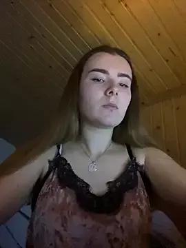 mewKate from StripChat is Freechat