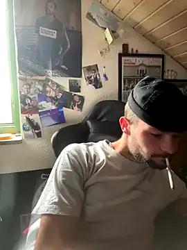 Mexxwell69 from StripChat