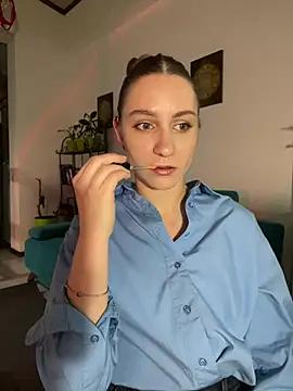 Explore our live girls sluts from our Custom and Multi clubs and checkout exclusive access to highly interactive content, such as shape, hair, titties, pussy type and many more.