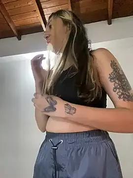 Mia__Gray from StripChat is Freechat