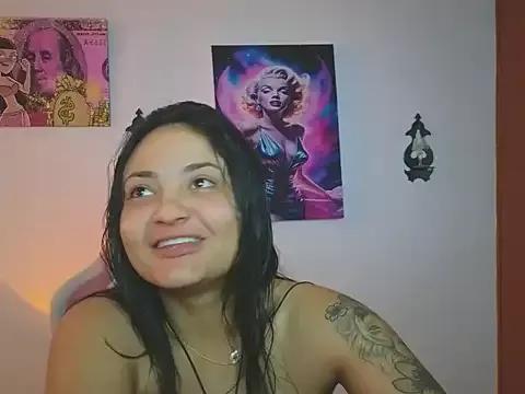 Mia_Angel_0 on StripChat