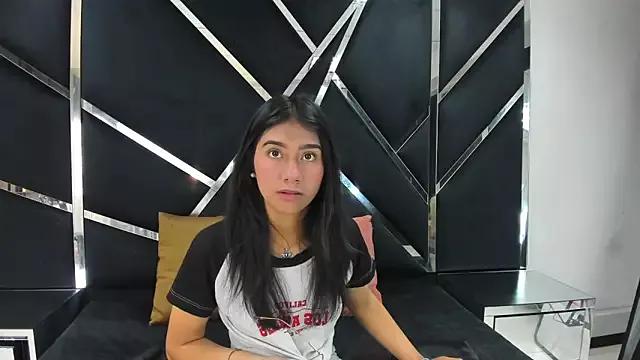 Explore our live girls sluts from our Custom and Multi clubs and checkout exclusive access to highly interactive content, such as shape, hair, titties, pussy type and many more.