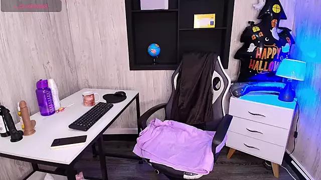 Mia_Esposito2 from StripChat is Freechat