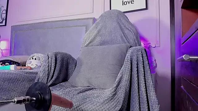 Mia_Martinez_0 webcams show profile image 