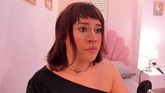 Mia_yeager webcams show profile image 