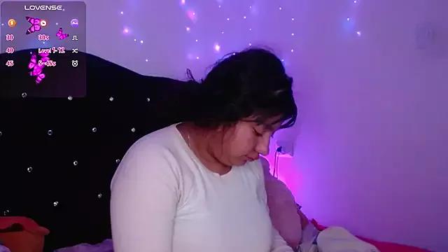 Miaa_Smiith1 from StripChat
