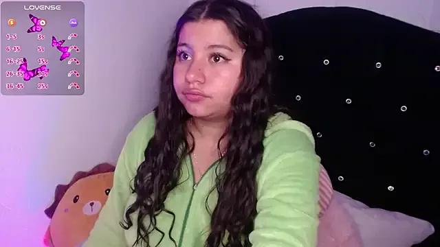 Miaa_Smiith1 from StripChat