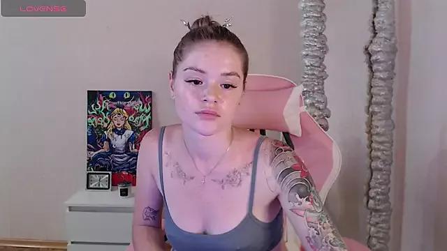 Photos of miaacatt from StripChat is Freechat