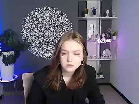 MiaBarek from StripChat is Freechat