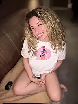 Photos of miamellycious from StripChat is Freechat