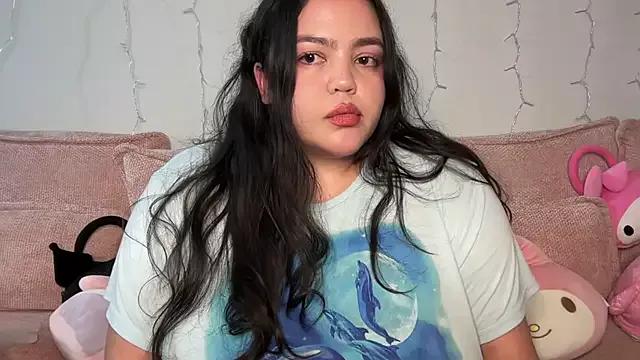 miamestiza from StripChat is Freechat