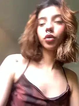 Miarose- webcams show profile image 