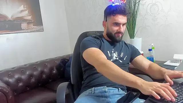 MicahLane webcams show profile image 