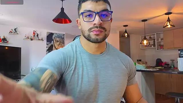Michael_Diamond from StripChat is Freechat