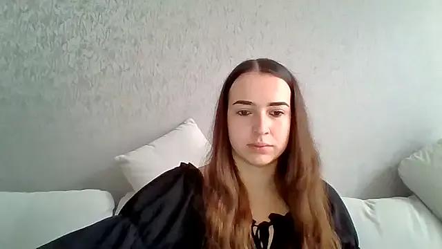 Midnightlvi from StripChat is Freechat