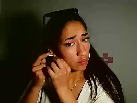 Miia__strog from StripChat