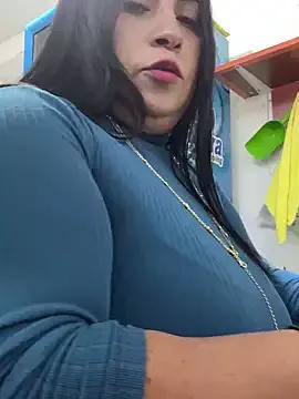 Explore our live girls sluts from our Custom and Multi clubs and checkout exclusive access to highly interactive content, such as shape, hair, titties, pussy type and many more.