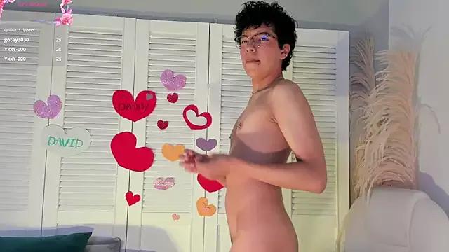 miilo_wolf from StripChat