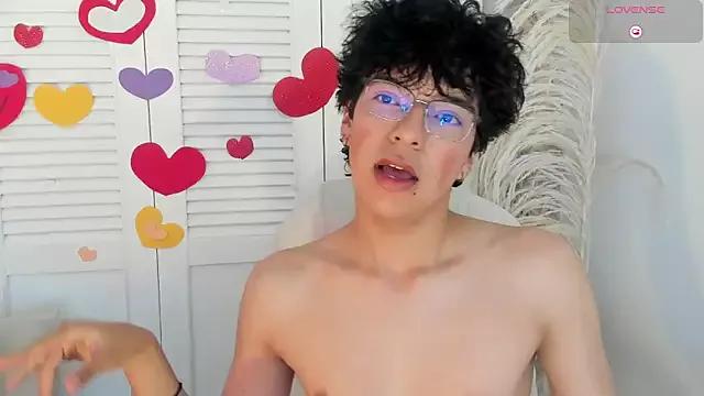 Miilo_wolf webcams show profile image 