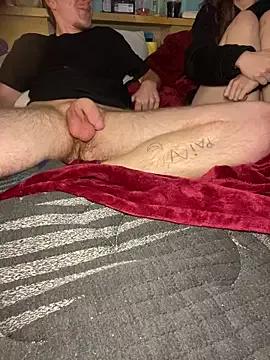 mikeandmac from StripChat is Freechat