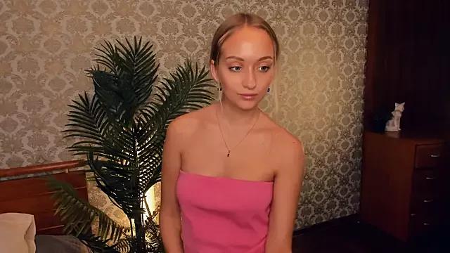 MikeDreese from StripChat is Freechat