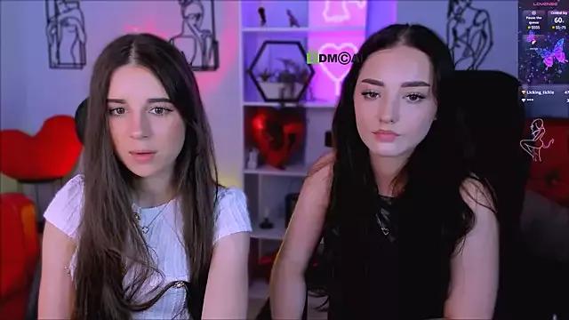 miki-niki from StripChat