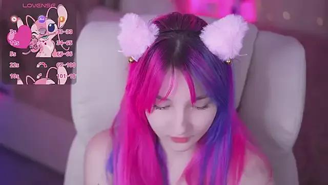 MikkyAoki webcams show profile image 