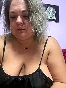 MikyVesela webcams show profile image 