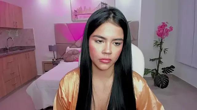 Mila_blaze from StripChat is Freechat