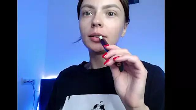 Mila_blooom from StripChat is Freechat