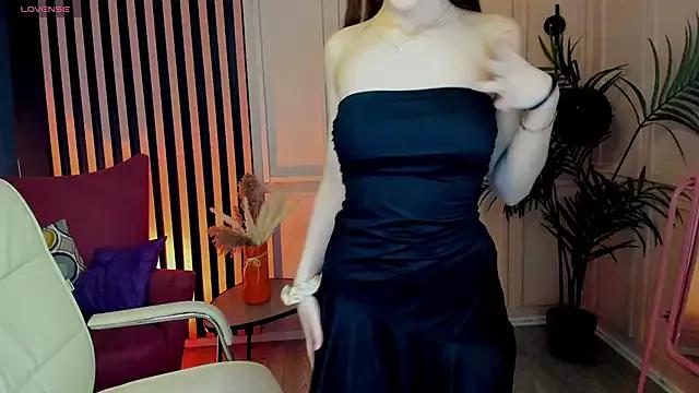 Explore our live girls sluts from our Custom and Multi clubs and checkout exclusive access to highly interactive content, such as shape, hair, titties, pussy type and many more.
