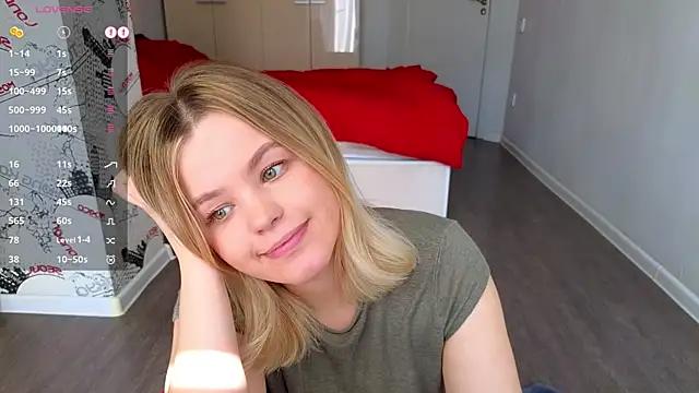 Explore our live girls sluts from our Custom and Multi clubs and checkout exclusive access to highly interactive content, such as shape, hair, titties, pussy type and many more.