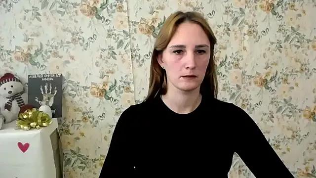 Milana_Cutie_ from StripChat is Freechat