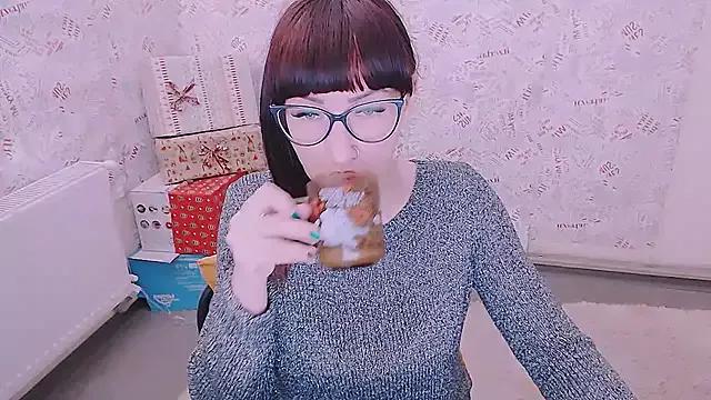 Explore our live girls sluts from our Custom and Multi clubs and checkout exclusive access to highly interactive content, such as shape, hair, titties, pussy type and many more.
