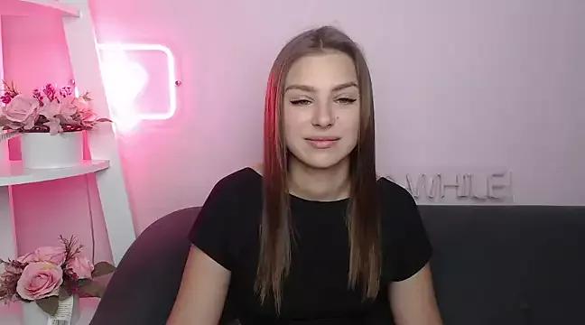 Explore our live girls sluts from our Custom and Multi clubs and checkout exclusive access to highly interactive content, such as shape, hair, titties, pussy type and many more.