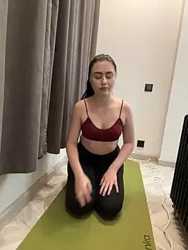 Explore our live girls sluts from our Custom and Multi clubs and checkout exclusive access to highly interactive content, such as shape, hair, titties, pussy type and many more.