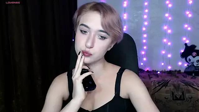 MilanaThorn from StripChat is Freechat