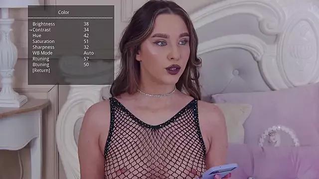 Explore our live girls sluts from our Custom and Multi clubs and checkout exclusive access to highly interactive content, such as shape, hair, titties, pussy type and many more.