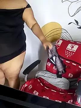 milf_cute from StripChat is Freechat